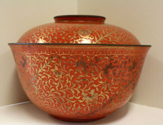 Covered bowl