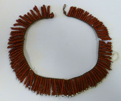 Fringed necklace of glass beads
