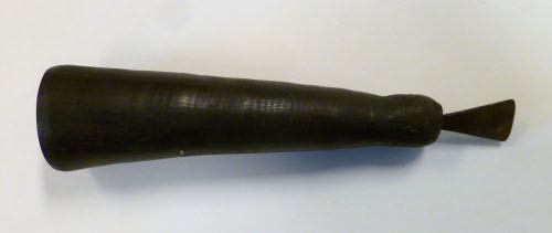 Horn implement