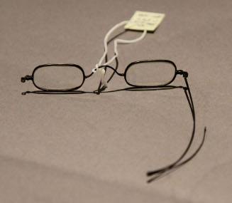 Spectacles