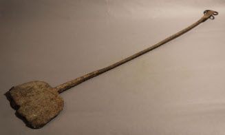 Iron peeler or slicer