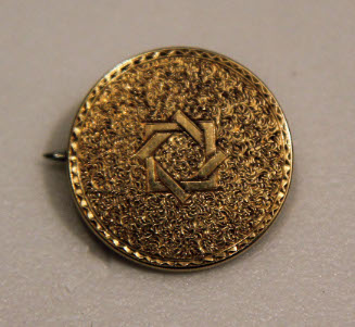 Brooch