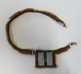 Beaded ornament, ibehege