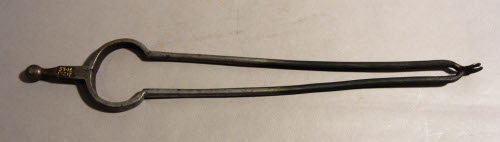 Tongs