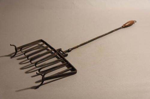 Fireplace toaster