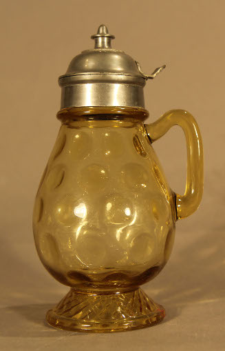Syrup pitcher