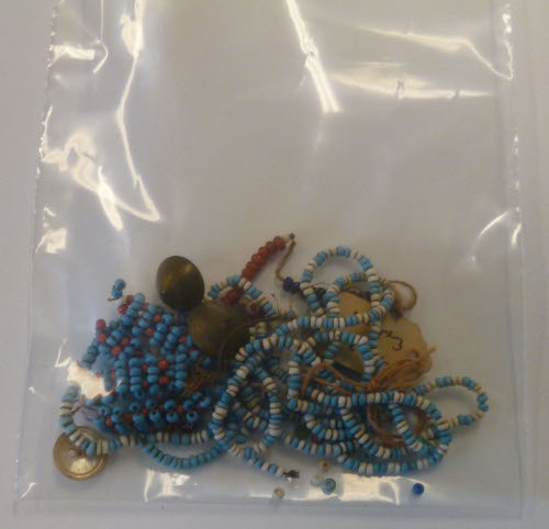 Loose beads and strands