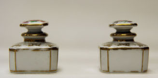 Perfume bottle
