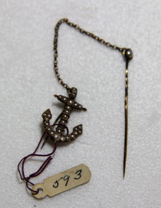Brooch