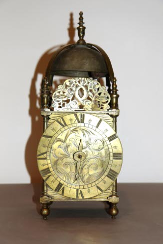 Lantern clock