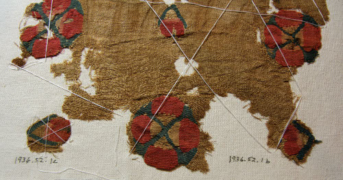 Linen fragment