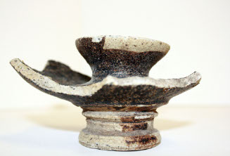 Large shard, vessel bottom