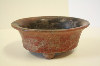 Tripod bowl