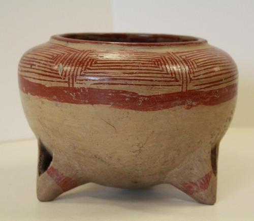 Tripod bowl