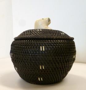 Basket and lid with carved ivory finial