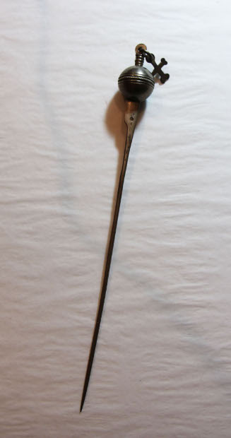 Brooch