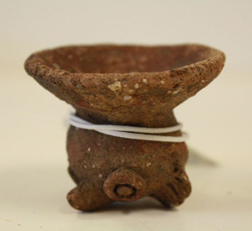 Lid with bird head