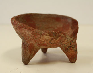 Tripod bowl