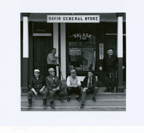 Davis Store