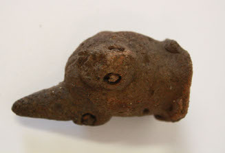 Tripod vessel