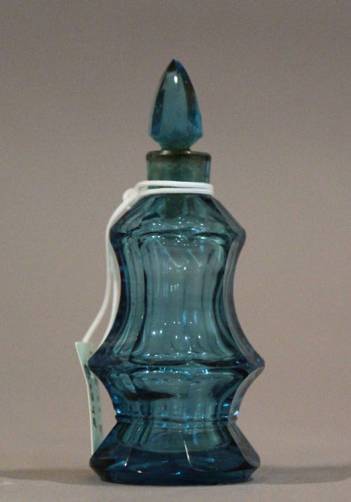 Perfume bottle