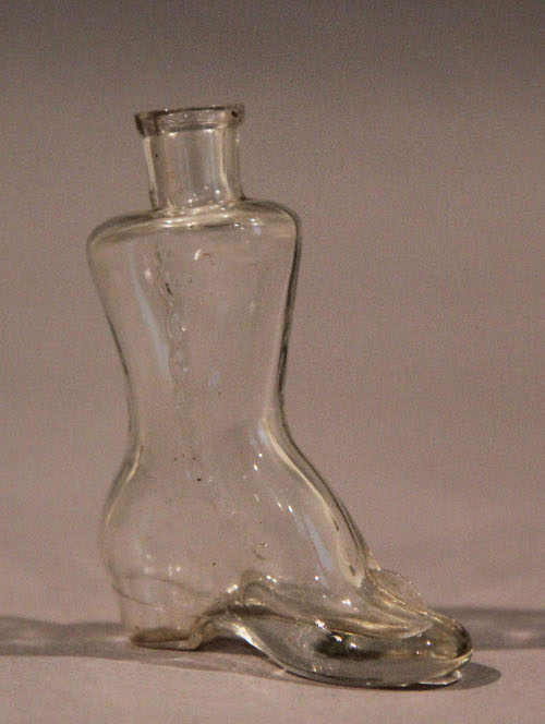 Shoe bottle