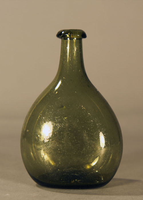Chestnut or Ludlow bottle