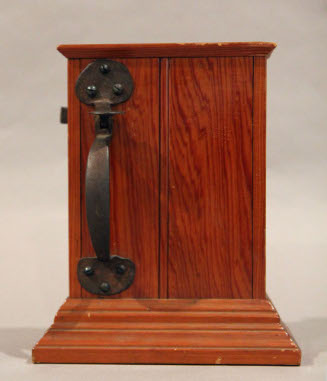Door latch