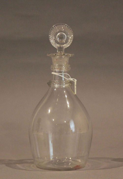 Decanter and stopper