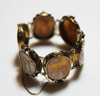 Cameo bracelet