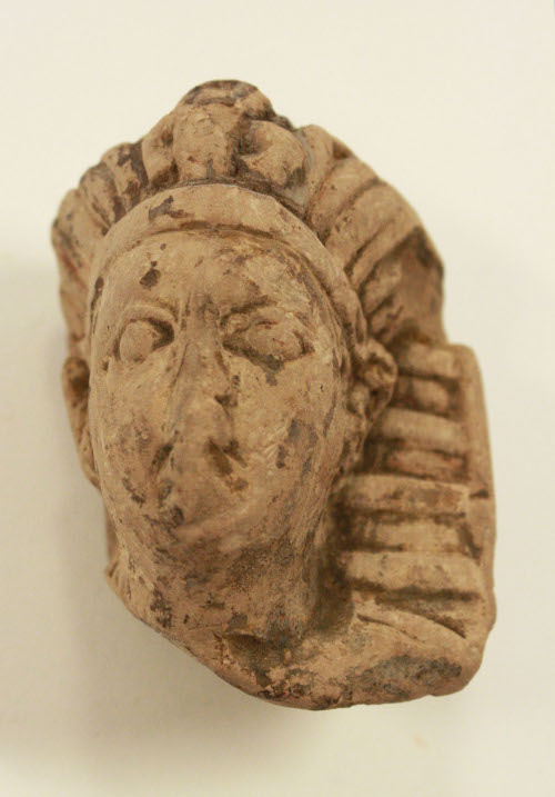 Statuette fragment