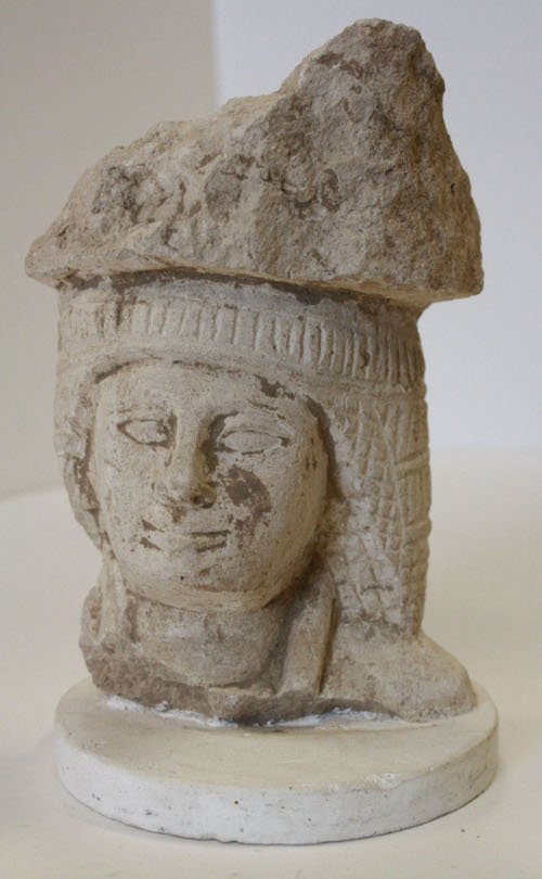 Sculpture fragment