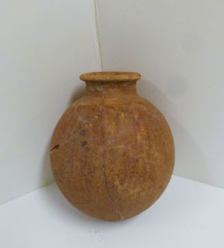 Red-ware jar