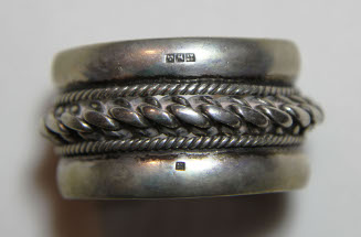 Pair bracelets