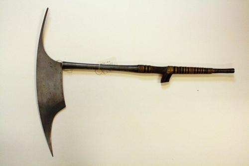 Battle axe