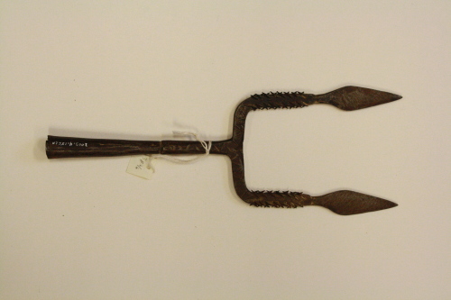 Spear head