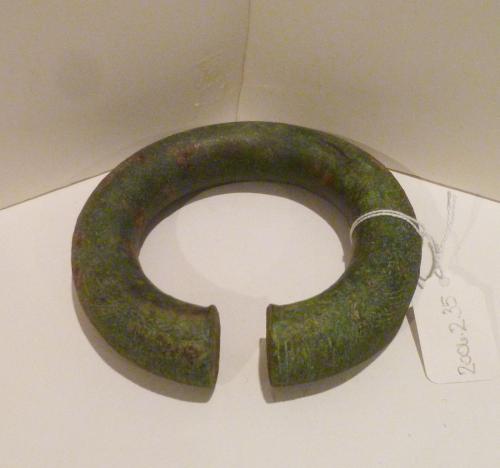 Bronze ring