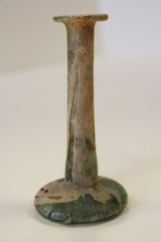 Vial or unguentarium