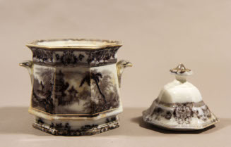 Sugar bowl