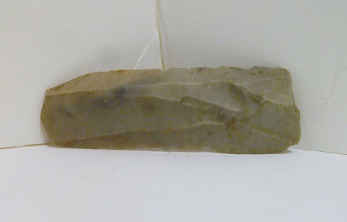 Long flint chip