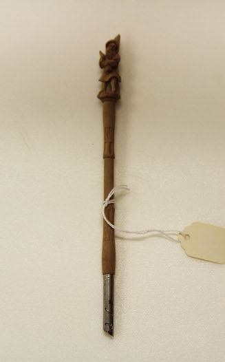Quill pen holder