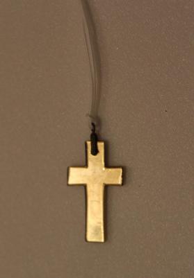 Cross pendant