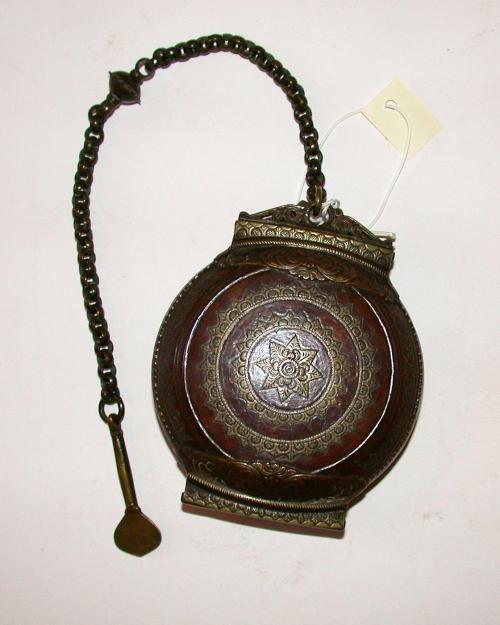 Betel nut box