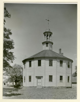 Chittenden Co., Richmond Round Church, Town Hall Exterior