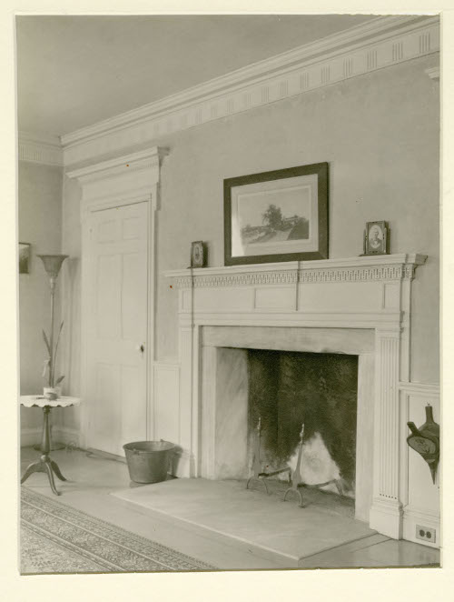 Monroe-Hakins, East wall of North Parlor