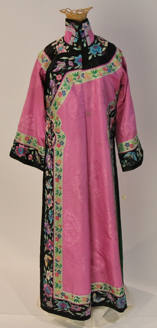 Informal robe, or qi pao