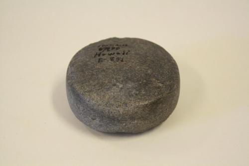 Maiki or game stone
