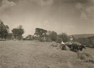 Windsor Co.-Chester   Chimney House view from Hayfield