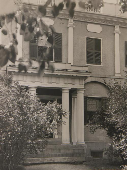 Grassemount, Burl.  Main Entrance